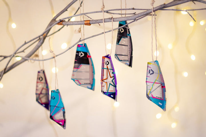iQFOIL Hanging Decoration Set (Sail & Board) image 4
